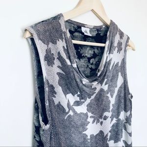 CAbi black/White Sleeveless